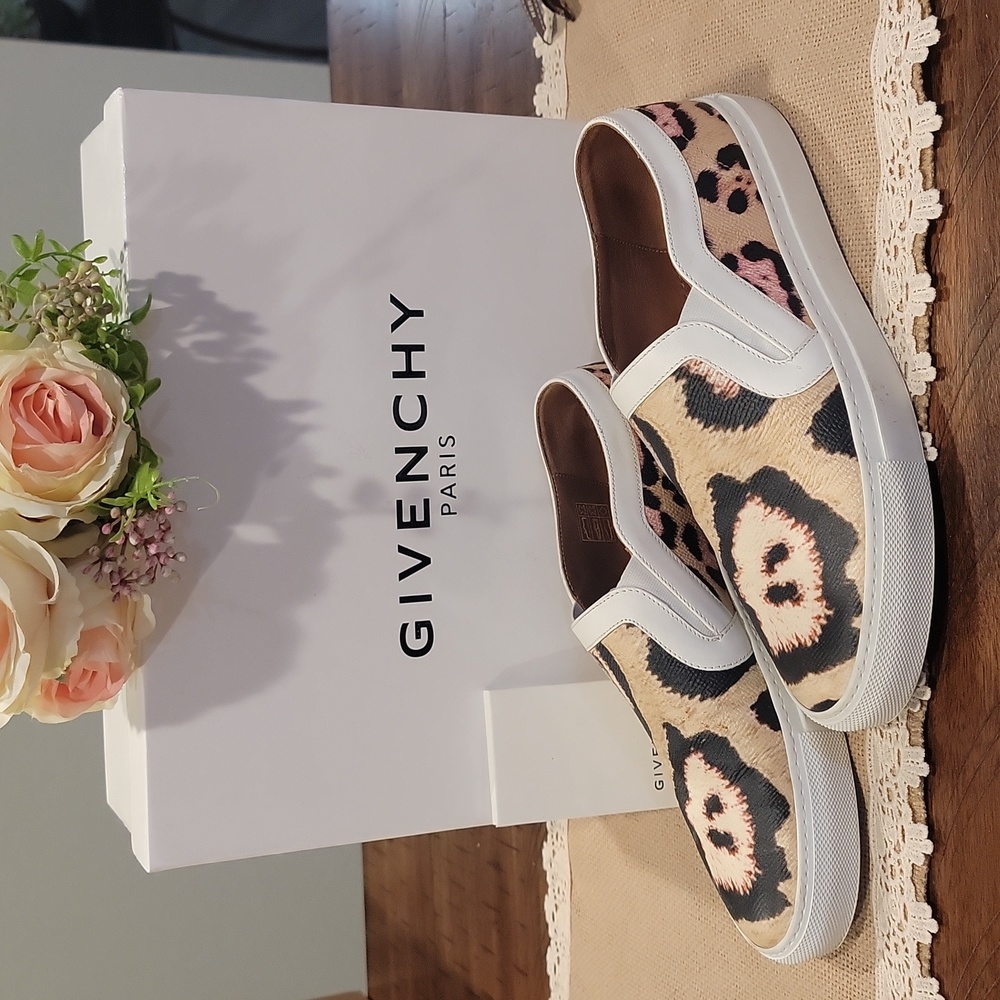 Authentic Givenchy shoes